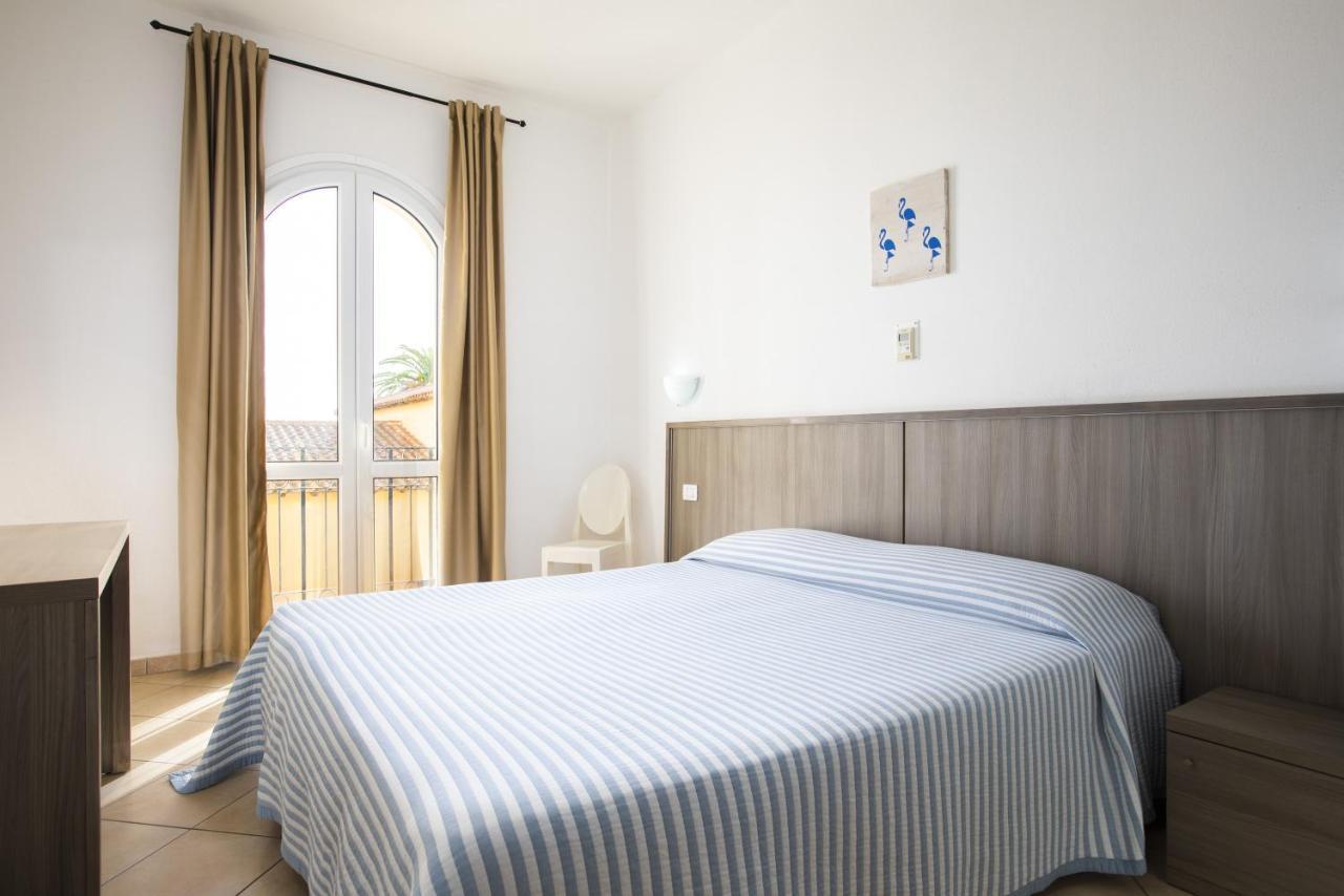 Muma Hostel SantʼAntìoco Εξωτερικό φωτογραφία