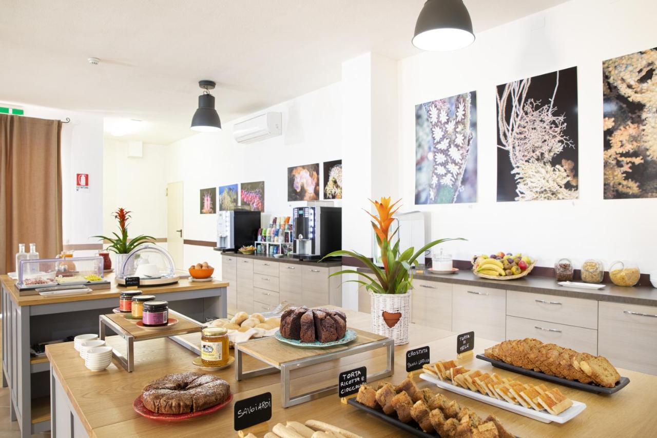 Muma Hostel SantʼAntìoco Εξωτερικό φωτογραφία