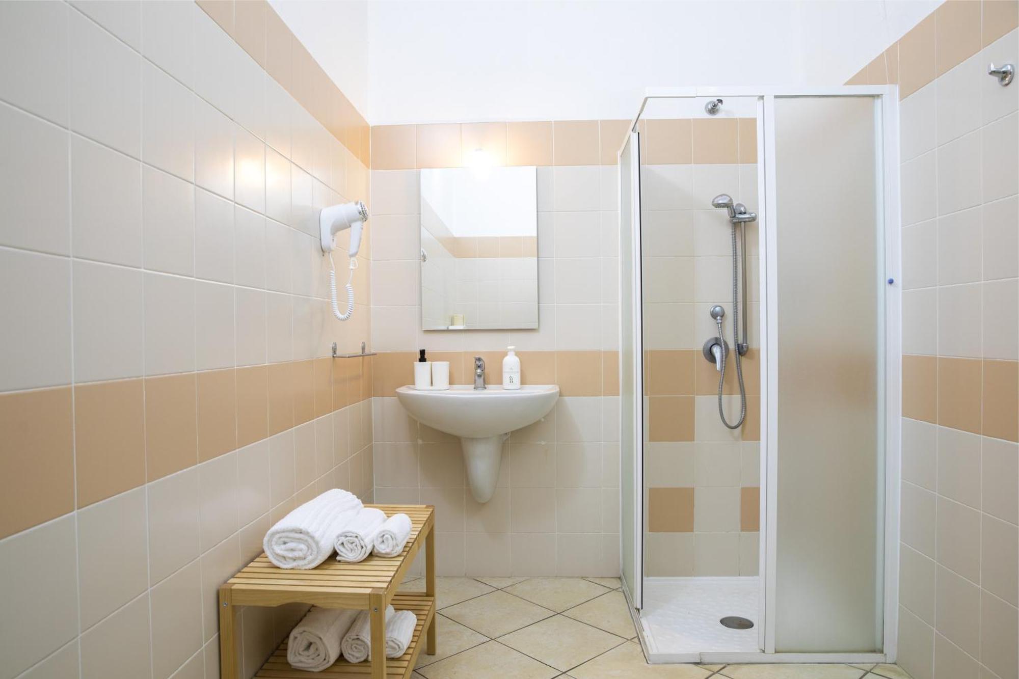 Muma Hostel SantʼAntìoco Εξωτερικό φωτογραφία