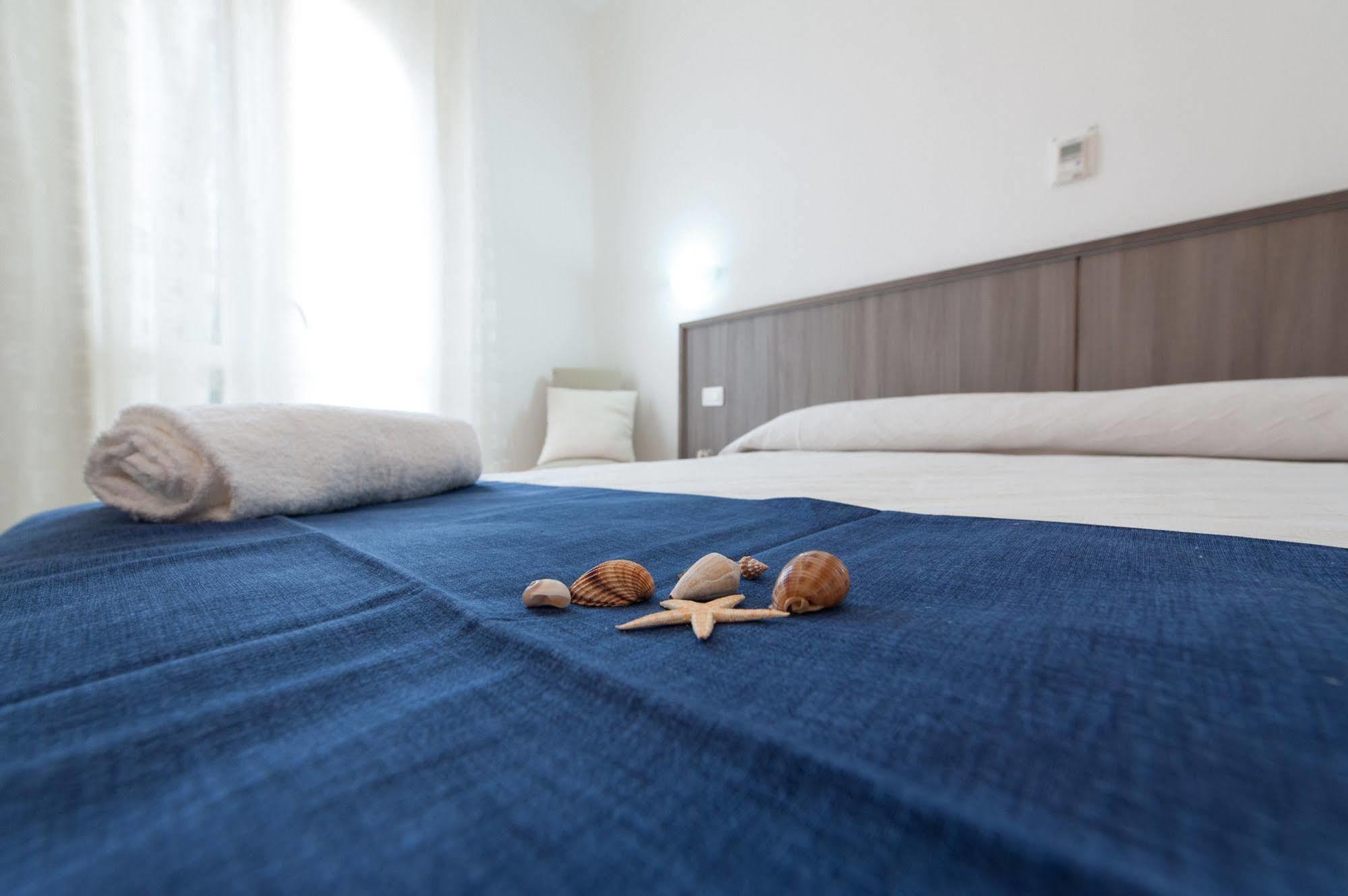 Muma Hostel SantʼAntìoco Εξωτερικό φωτογραφία