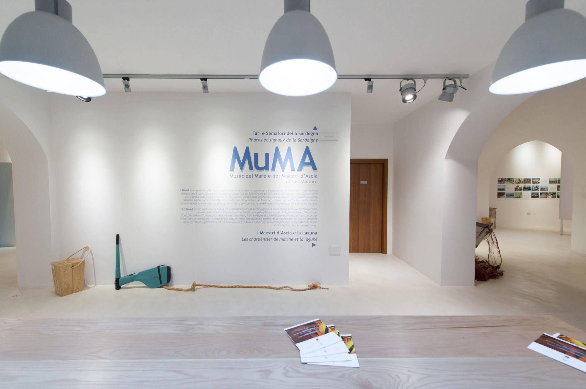 Muma Hostel SantʼAntìoco Εξωτερικό φωτογραφία